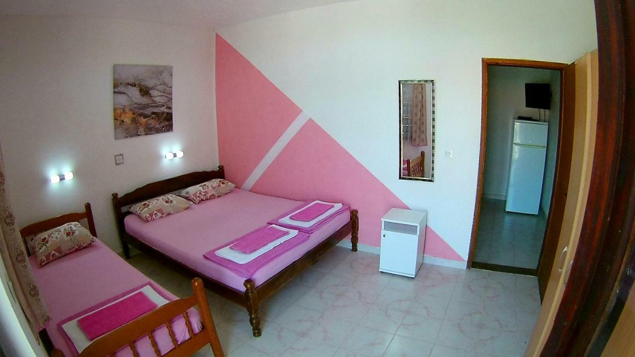 Apartments Ceca Tivat Exterior photo